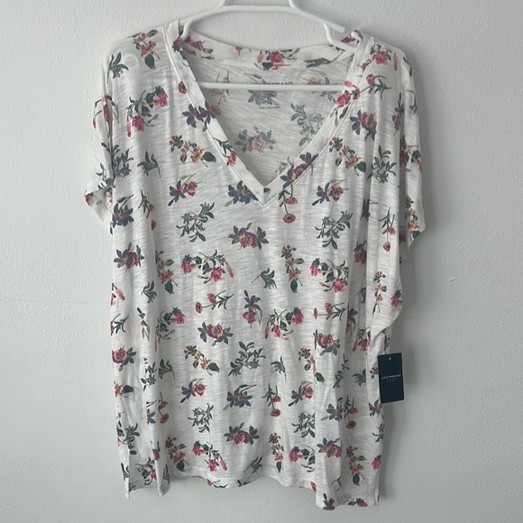 Floral V-Neck Women's Top - Picture 1 of 4